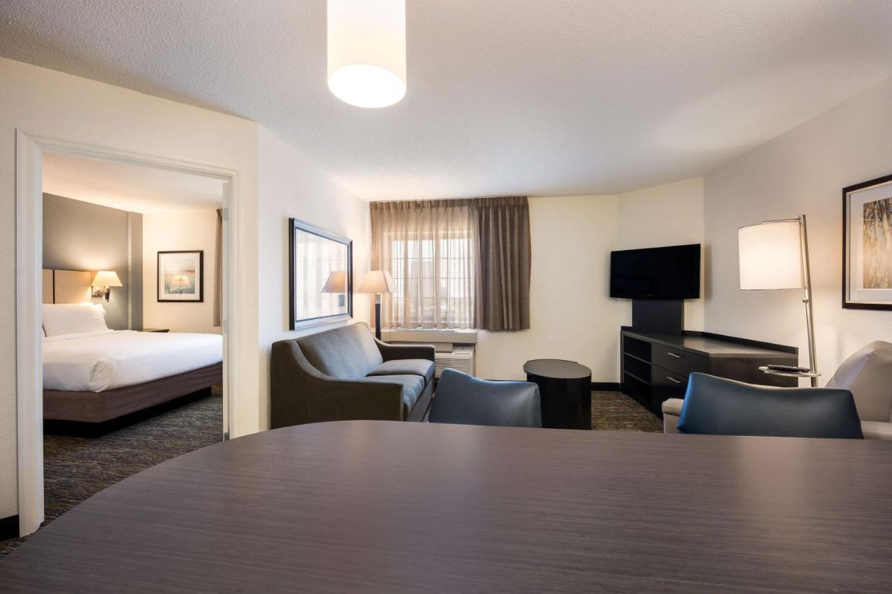 Sonesta Simply Suites Chicago Libertyville Exterior photo