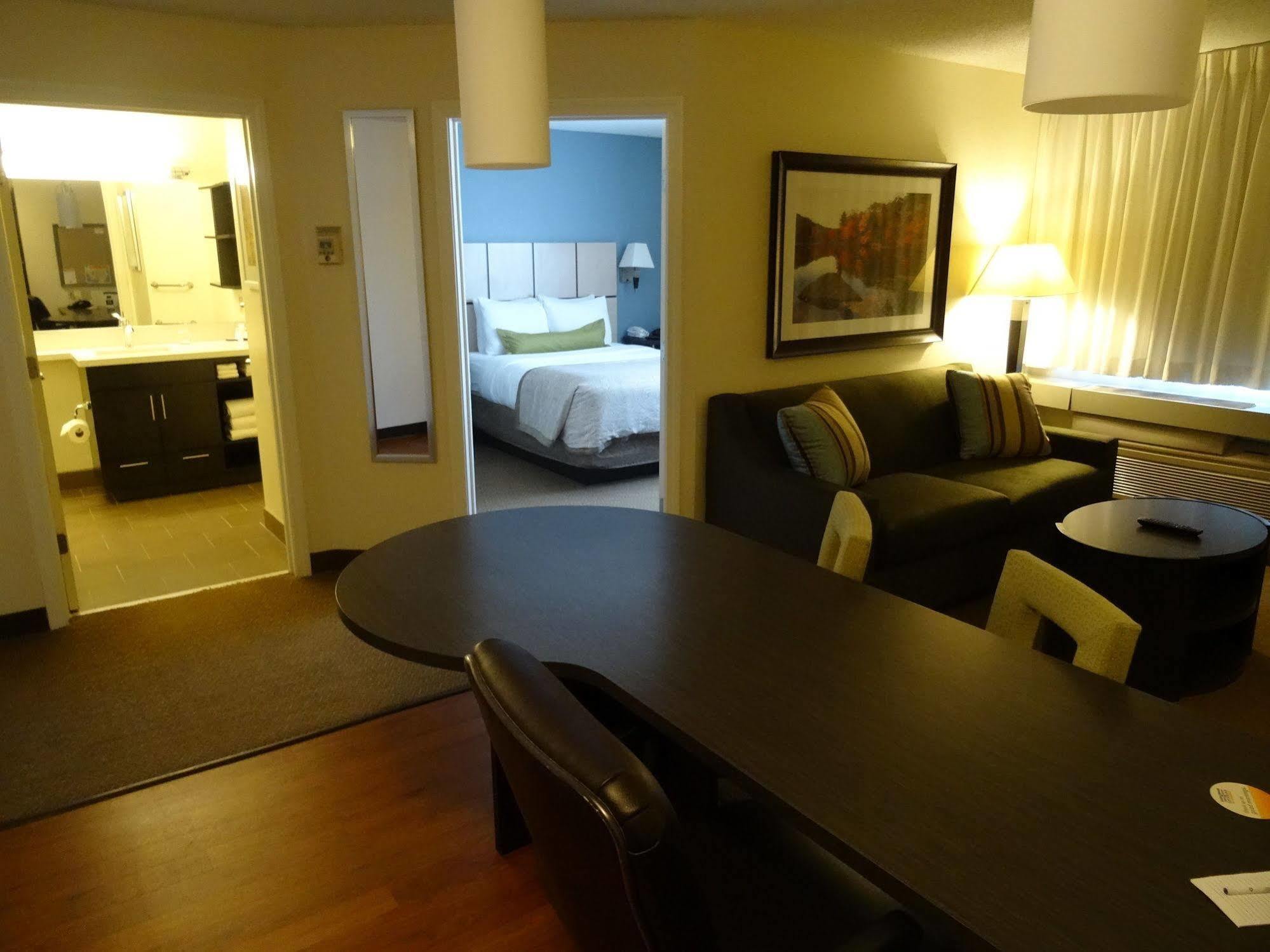 Sonesta Simply Suites Chicago Libertyville Exterior photo