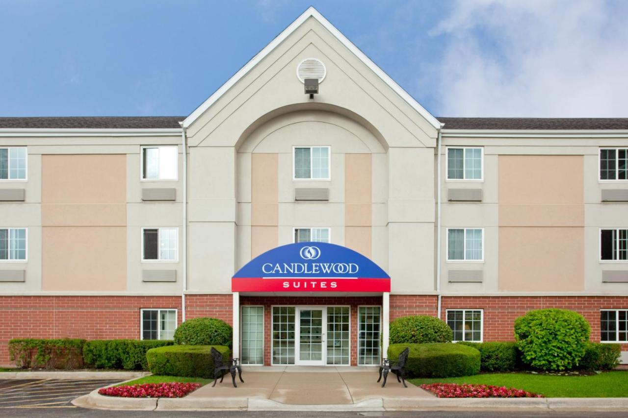 Sonesta Simply Suites Chicago Libertyville Exterior photo